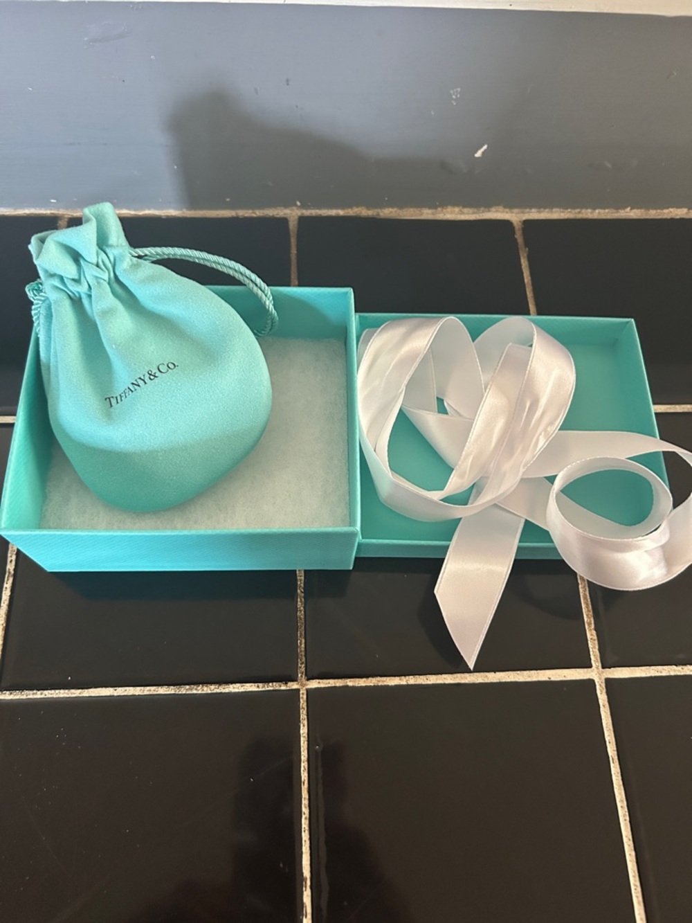 Tiffany & Co. Blue Gift Box and Drawstring Pouch with White Ribbon